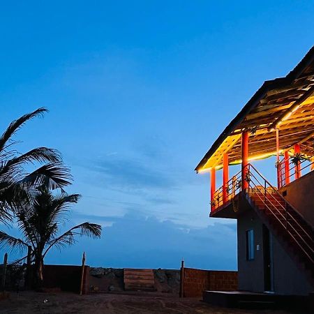 Nakshatra Beach Stay Гокарна Екстериор снимка